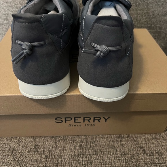 Sperry Woman’s Moc-Sider, size 10 - Picture 3 of 5